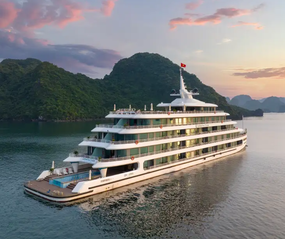 From Hanoi: 10-Day Luxury Vietnam Tour Package - TRISOJ