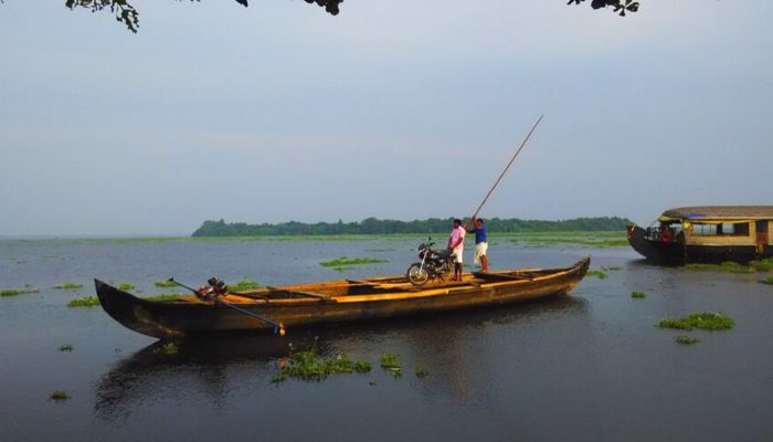 Pathiramanal Island