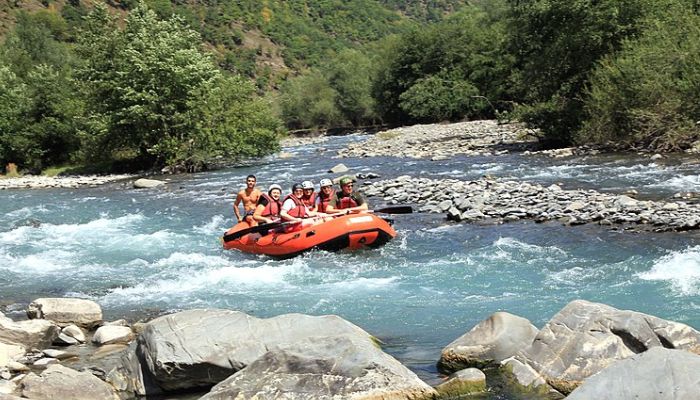 Go for Rafting on the Sutlej River