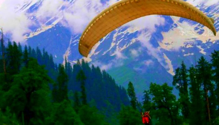 Paragliding