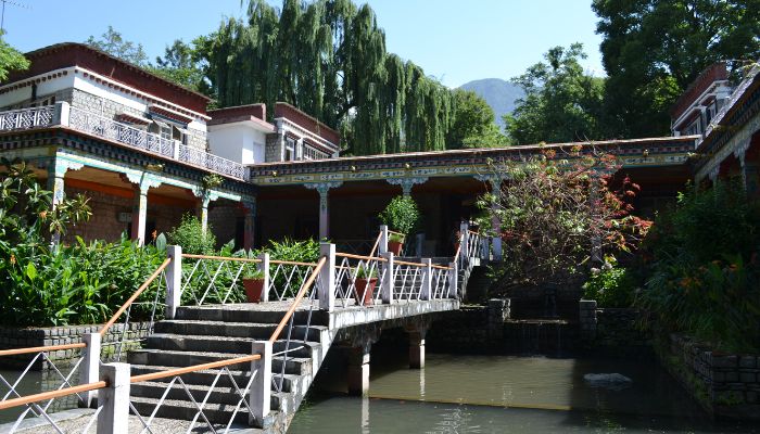 Relax at Norbulingka Institute