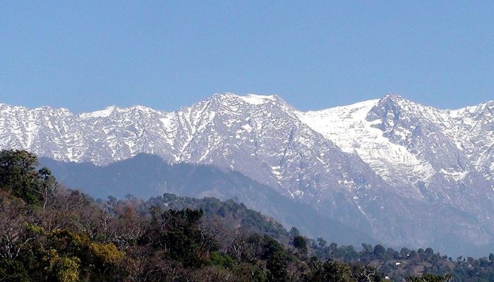 See the 360° view of Pir Panjal peaks