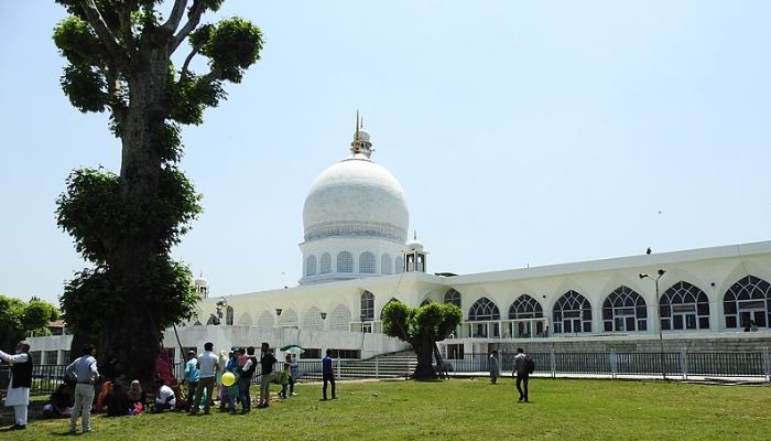 Sharif Dargah