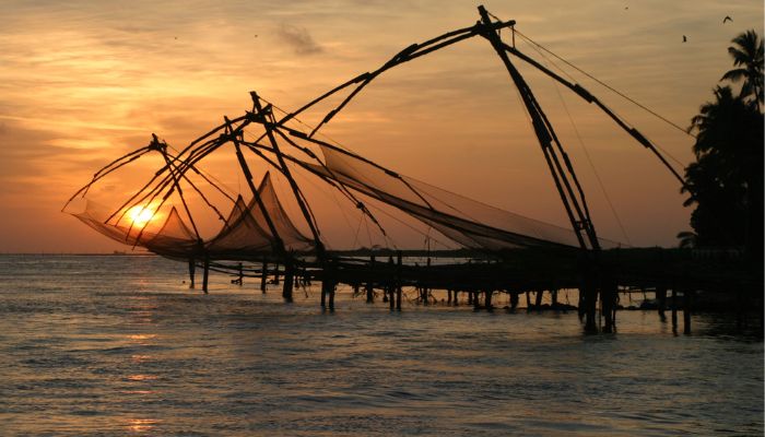 Chinese Fishing Net Works