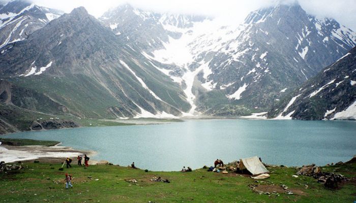 Sheshnag Lake