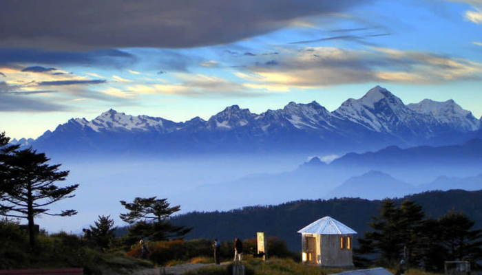 Enjoy a picnic at Tinkitam Hill