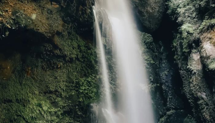 Jibhi Waterfall