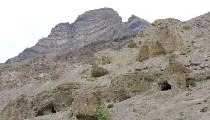 Tabo Caves