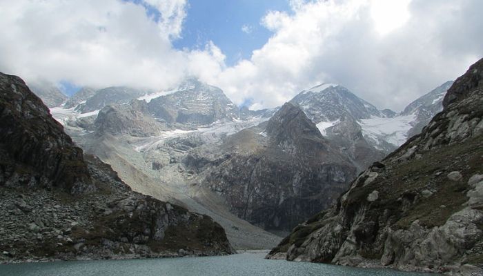 Tulian Lake Trek