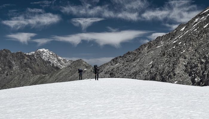 indrahar pass trek